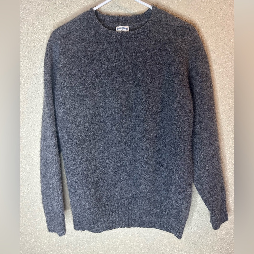 Men's Crewneck Wool Sweater in Charcoal Gray
